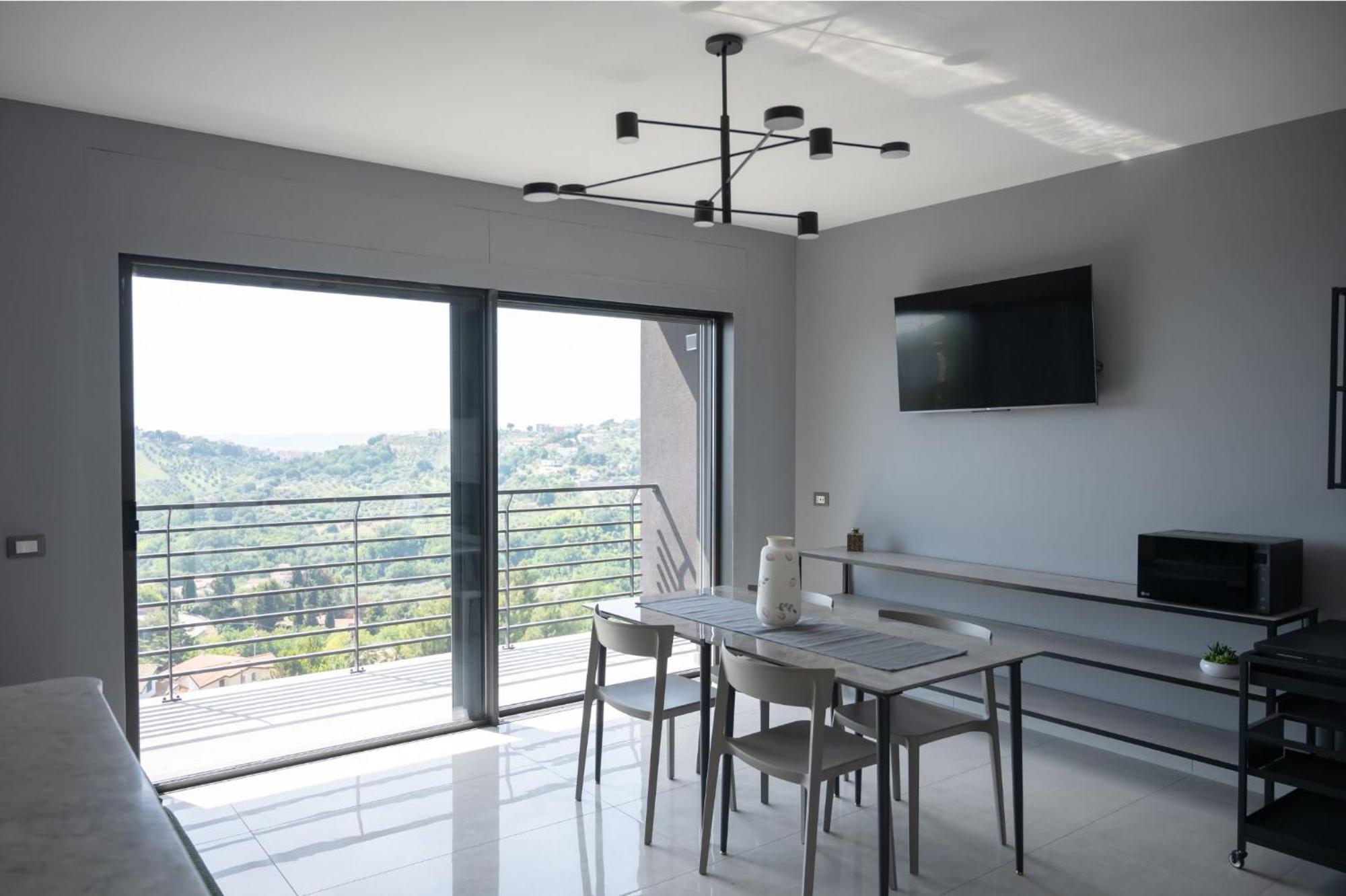 Casa Vista Mare E Colline A Montesilvano Colle Ngoại thất bức ảnh